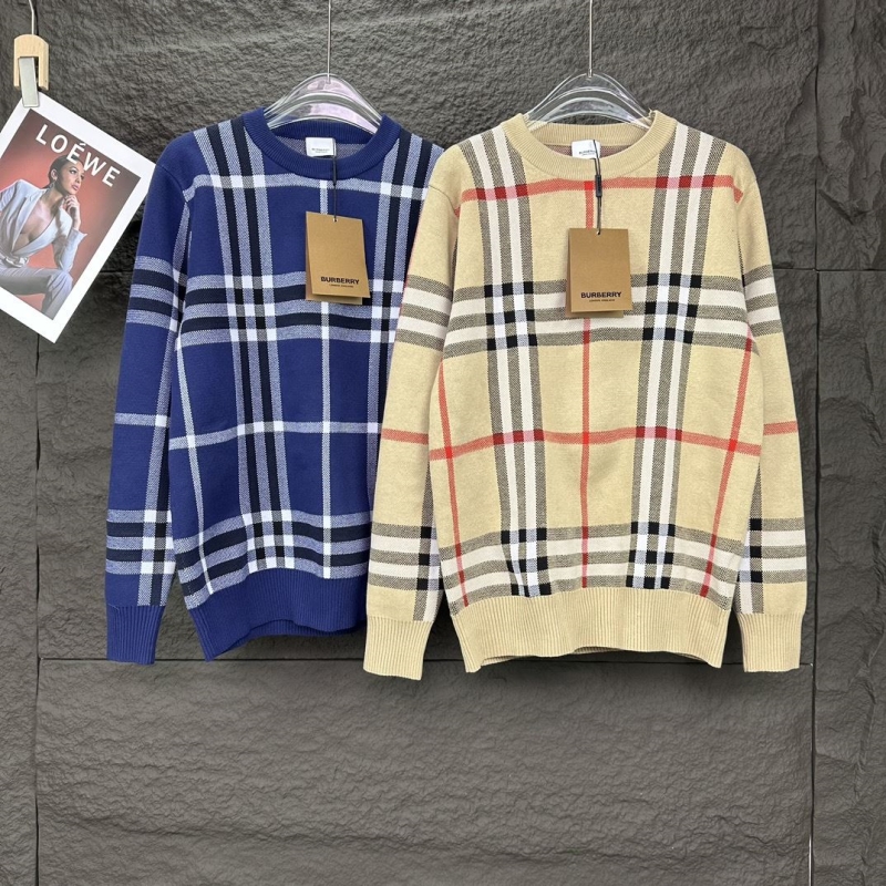 Burberry Sweaters